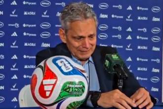 Reinaldo Rueda en llanto tras eliminación de Honduras al Mundial 2026. FOTO: VIDEO DEPORTES TVC