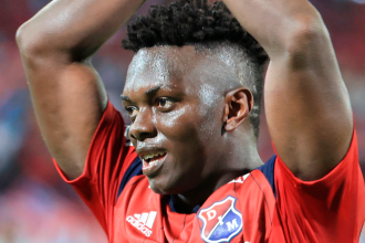 Edwin Cetré celebrando un gol con Independiente Medellín. /FOTO: MANUEL SALDARRIAGA