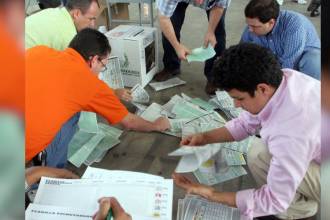 Jurados de votación. FOTO: ARCHIVO - JAIME PÉREZ