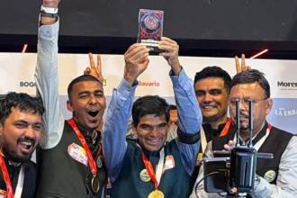 Delegación de la India celebrando el triunfo. FOTO: EMBAJADA DE LA INDIA EN COLOMBIA