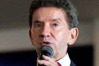 Luis Pérez deberá testificar ante la JEP sobre la polémica Operación Orión. / FOTO: X LUIS PÉREZ