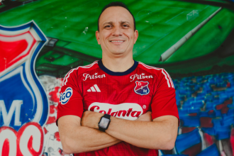 Alejandro Restrepo firmó por 2 años con el Independiente Medellín. /FOTO: DIM