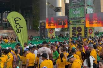 Unas 30.000 personas corrieron la Maratón Medellín 2026. FOTO: @CAVSPULSE