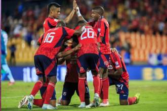 Durante más de 100 años, infinidad de jugadores han dejado su nombre marcado en la historia del equipo Rojo de Antioquia, el Decano. / FOTO: CAMILO SUÁREZ.