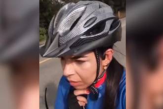 Mujer víctima de acoso en las vías de Antioquia. FOTO: DENUNCIAS ANTIOQUIA 