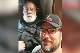 Gustavo Antonio Angarita Pantoja el día que cumplió 80 años, junto a su hijo Gustavo Angarita Jr. /FOTO: INSTAGRAM @gusangarita