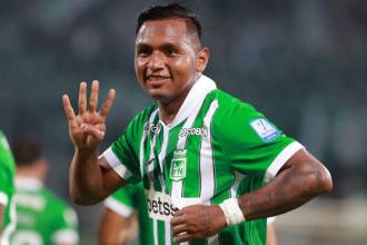 Alfredo Morelos volvió a inspirarse y con su doblete le dio el triunfo a Nacional. FOTO: ARCHIVO - MANUEL SALDARRIAGA QUINTERO