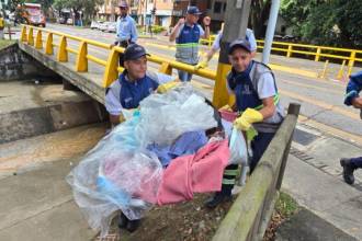 La quebrada La Picacha fue limpiada y renovada, mejorando la seguridad y el entorno. FOTO: CORTESÍA RICARDO ROJAS.