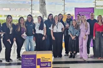 La campaña busca que las mujeres se sientan más seguras en el transporte público. FOTO: X @METRODEMEDELLIN