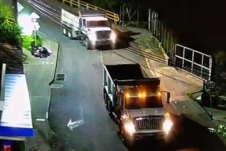 Las volquetas fueron seguidas a través del sistema de cámaras hasta Aranjuez. FOTO: CORTESÍA POLICÍA METROPOLITANA