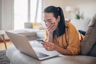 Conozca con Q’hubo los términos más comunes relacionados con las estafas digitales para que no lo tomen de sorpresa y no caiga en los malware. / FOTO: CANVA