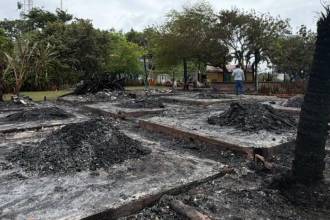 Devastador incendio en establecimiento comercial de Necoclí. FOTO: ALCALDÍA DE NECOCLÍ