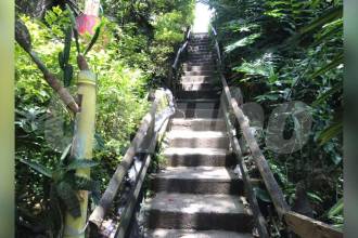 En estas escalas encontraron el cadáver. /FOTO: LAURA ROSA JIMÉNEZ VALENCIA