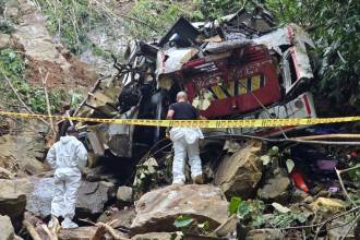 En el vehículo viajaban 37 personas. FOTO: MANUEL SALDARRIAGA QUINTERO