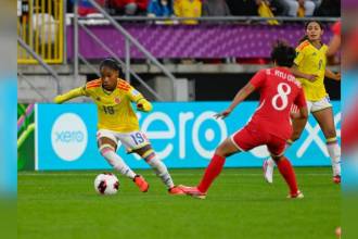 De izquierda a derecha: Sintia Cabezas, Ryu Gyong y Brenda Cardona. FOTO: CORTESÍA FCF