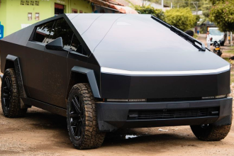 Este modelo fue presentado por Tesla en el 2020. /FOTO: INSTAGRAM @javier.arias.stunt