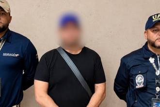 Este es el mexicano que fue detectado por Migración Colombia en el aeropuerto de Rionegro. FOTO: MIGRACIÓN COLOMBIA