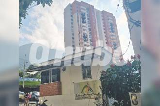Fue en esta unidad residencial de Bello donde falleció el ciudadano extranjero, Sirajaldin Khalifa Abdul Qadr, de 64 años. FOTO: SANTIAGO OLIVARES TOBÓN