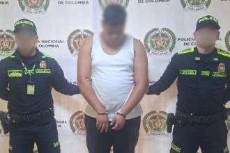 Este hombre fue capturado por una orden de un juez. FOTO: POLICÍA METROPOLITANA
