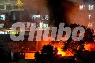 El incendio en Itagüí causó momentos de pánico. FOTO: JUAN ANTONIO SÁNCHEZ