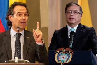 Federico Gutiérrez (izq.) y Gustavo Petro (der.). FOTO: ARCHIVO CARLOS VELÁSQUEZ Y COLPRENSA