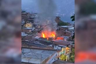 Las causas del incendio son materia de investigación. FOTO: CORTESÍA DENUNCIAS ANTIOQUIA
