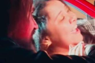 El artista iba camino al hotel cuando se encontró con su fanática. / FOTO: CAPTURA DE PANTALLA