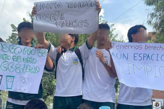 Manifestaciones de los estudiantes del colegio La Trinidad de Copacabana. /FOTO: CORTESÍA PADRES DE FAMILIA