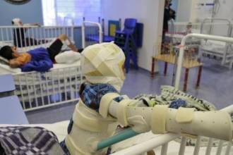 65 menores de edad han resultado quemados entre diciembre de 2024 y lo que va de 2026. FOTO: COLPRENSA