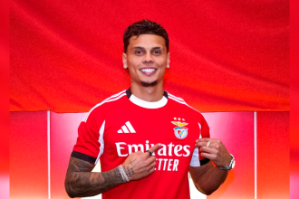 Richard Ríos llegó al Benfica de Portugal, tras su paso por el Palmeiras de Brasil. /FOTO: INSTAGRAM @slbenfica 