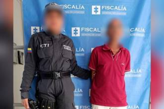 Durante la investigación, en la que participó la Policía, se supo que el sujeto habría intimidado y amenazado a las víctimas para que no lo denunciaran. FOTO: CORTESÍA