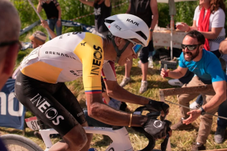 Egan Bernal se ubica en la casilla 11 de la clasificación general del Giro de Italia. / FOTO: INSTAGRAM @eganbernal