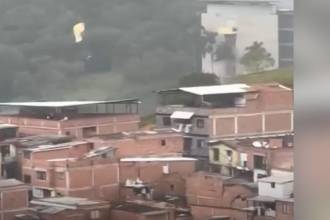 Accidente con parapentes en Bello. FOTO: REDES SOCIALES