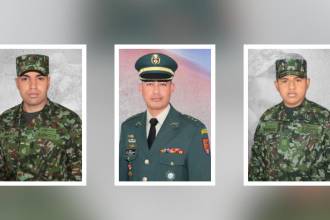 De izquierda a derecha: el soldado profesional Joel Alberto Jiménez, el capitán Marco David Parajón y el soldado profesional Jhon Carlos Marrugo, los militares muertos en Ocaña, Norte de Santander. FOTO: EJÉRCITO NACIONAL
