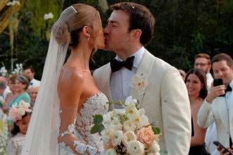 Los novios tuvieron varias sorpresas musicales durante la velada. /FOTO: TOMADA DE LA WEB