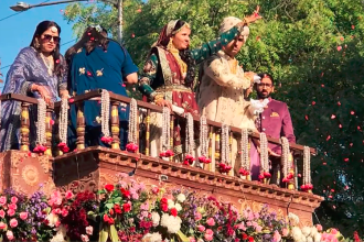 La pareja entregó todo y se dedicará a pedir limosnas para sobrevivir. / FOTO: CAPTURA DE PANTALLA