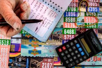 Referencia venta billetes de lotería. FOTO: CAMILO SUÁREZ