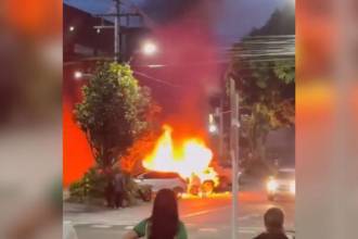 Momentos de angustia se vivieron luego de que un incendio se desatara a las afueras del supermercado SuperMú. FOTO: CAPTURA DE PANTALLA REDES