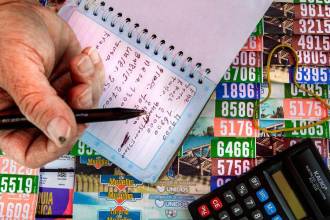 Loterías del sábado 22 de noviembre. / FOTO: ANDRÉS CAMILO SUÁREZ ECHEVERRY 