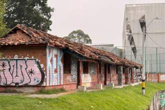 Así estaba el lugar antes de ser demolido. FOTO: ALCALDÍA DE MEDELLÍN