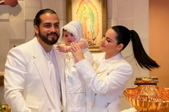 Maite Perroni con su esposo Andrés Tovar y su hija Lía. /FOTO: TOMADA DE LA WEB