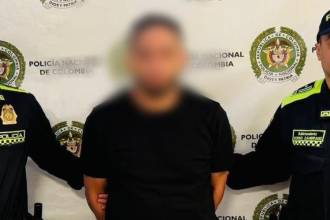 Capturado por presunto robo a adulta mayor en el barrio Las Vegas. FOTO: POLICÍA METROPOLITANA VALLE DE ABURRÁ