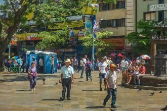 Medellín se mantiene como la ciudad con la menor tasa de desempleo del país. / FOTO: CANVA
