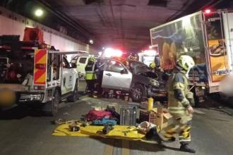 Accidente en el Túnel de Oriente. FOTO: @CONCESIONTAO