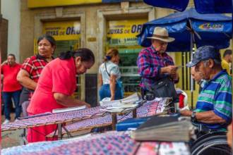 Loterías y chances en el centro de Medellín. / FOTO: CAMILO SUÁREZ