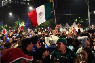 Aglomeraciones en Ciudad de México. FOTO: TOMADA DE DIARIO EL SALVADOR