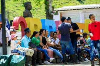 La Defensoría del Pueblo manifestó que son más de mil familias de 25 veredas de Briceño desplazadas desde octubre. FOTO: CAMILO SUÁREZ
