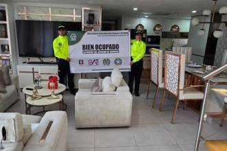 Extinción de dominio a bienes de Los del Dorado. FOTO: ALCALDÍA DE MEDELLÍN
