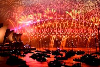 Juegos artificiales para recibir el Año Nuevo. /FOTO: TOMADA DE TWITTER NETWORKS.