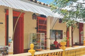 En la casa de la familia Araque Betancur ahora funcionan también un café y un local de variedades. FOTO: YESSICA PÉREZ